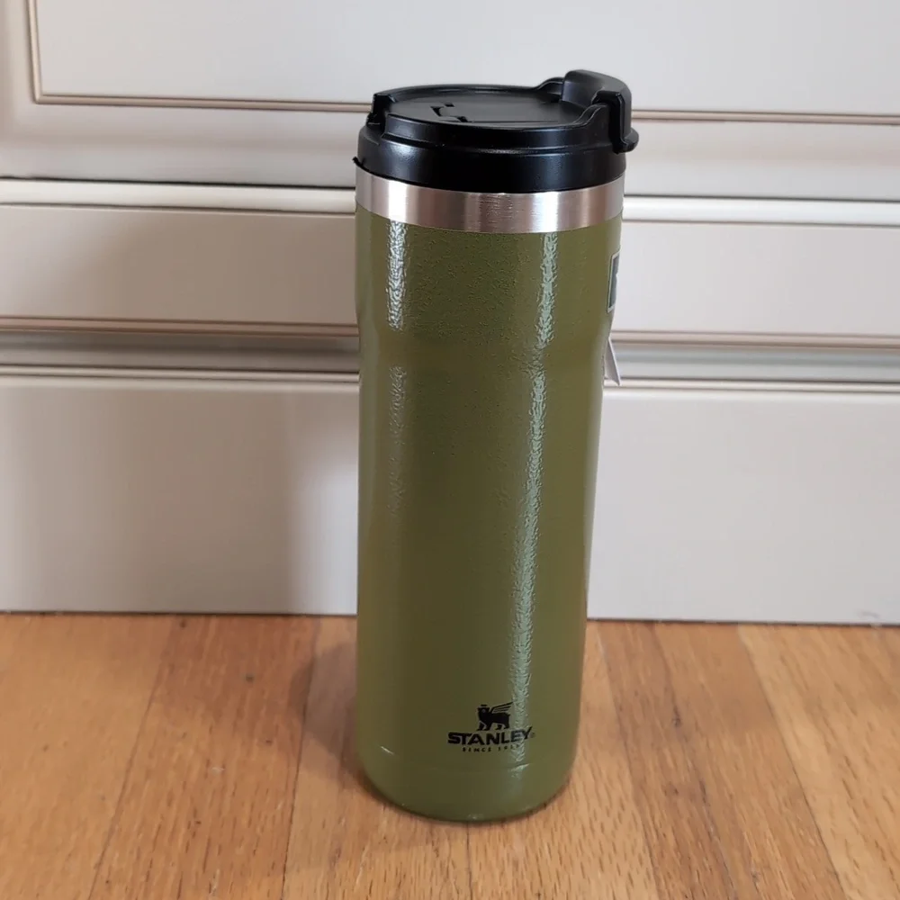 STARBUCKS MILITARY STANLEY - Picture 2 of 2